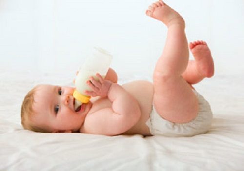  رشد ذهنی و زبانی نوزاد هفت ماهه