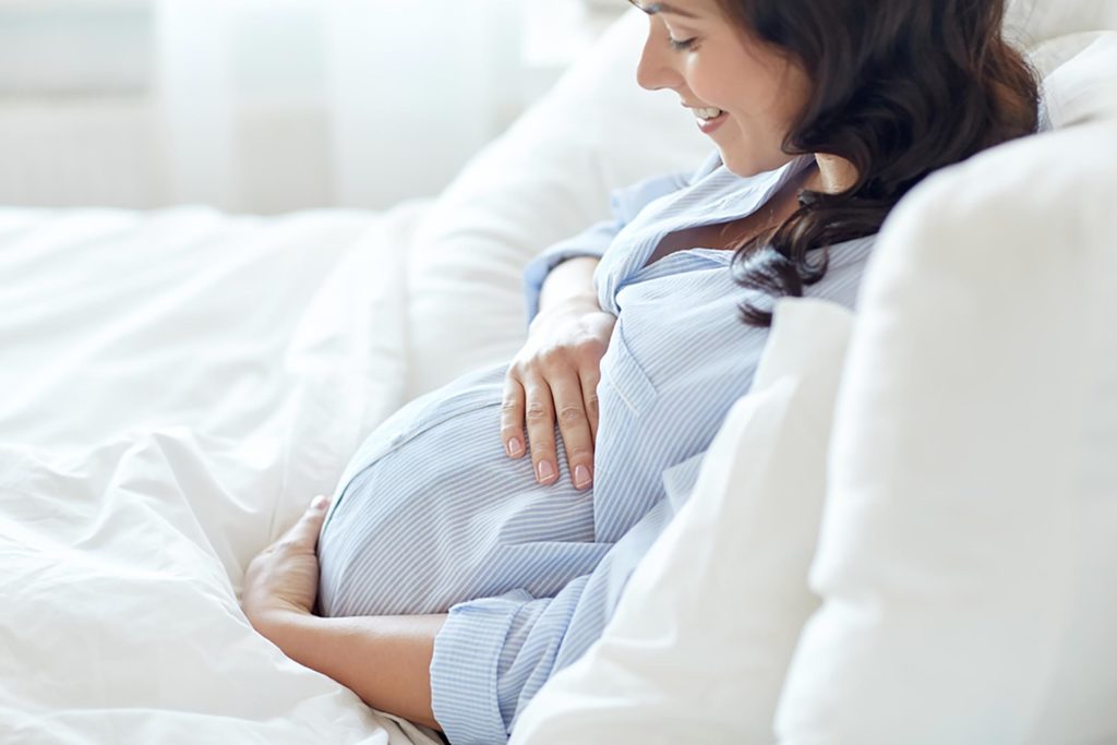 علائم نیازمند مراجعه به پزشک در هفته سی و هفتم بارداری