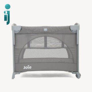 تخت و پارک جویی مدل joie kubbie sleep 11 دارای ۲ چرخ برای جا به جایی راحت تر